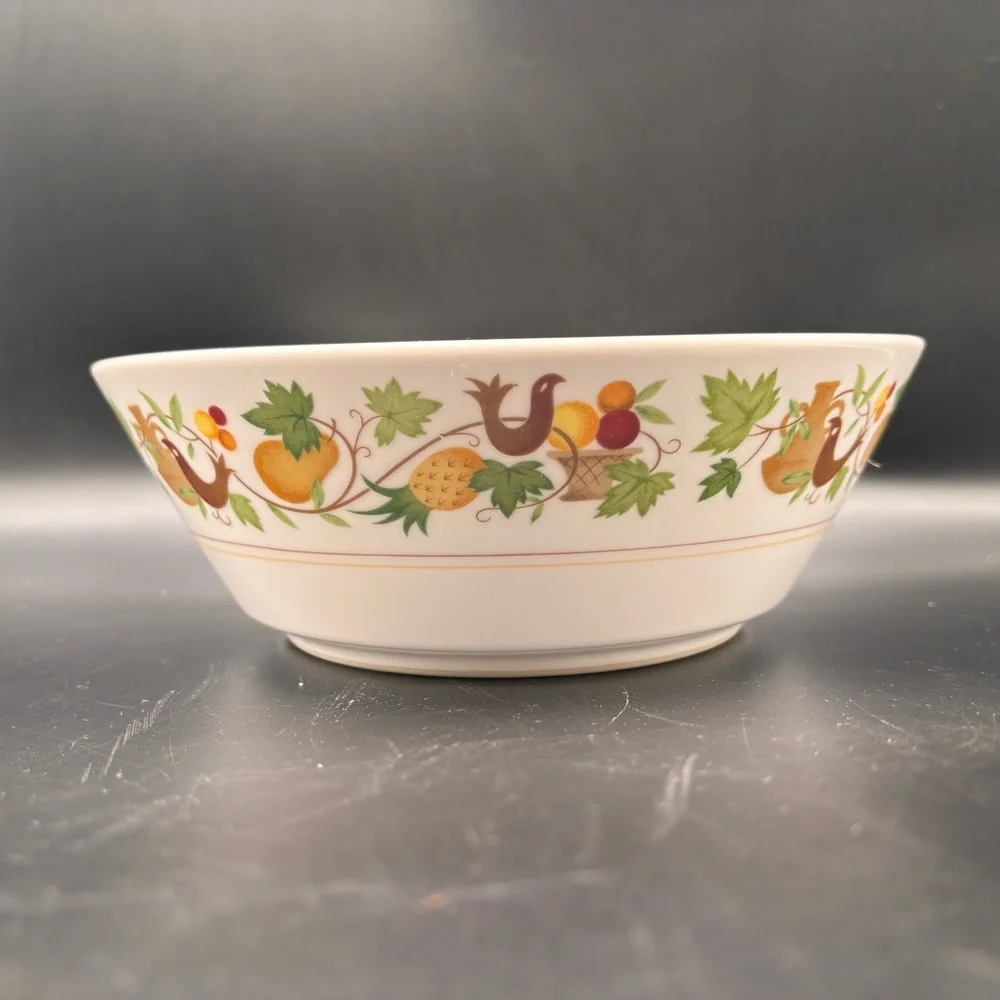Noritake Homecoming Serving Bowl Pattern 9002 Bird Pineapple‎ Fruit 8 1/2” x 3”
